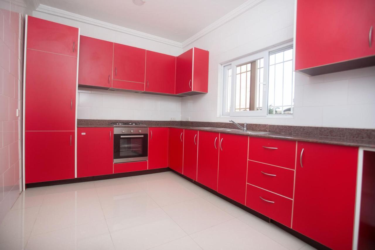 Bragha Apartments And Hotel Sekondi-Takoradi 外观 照片