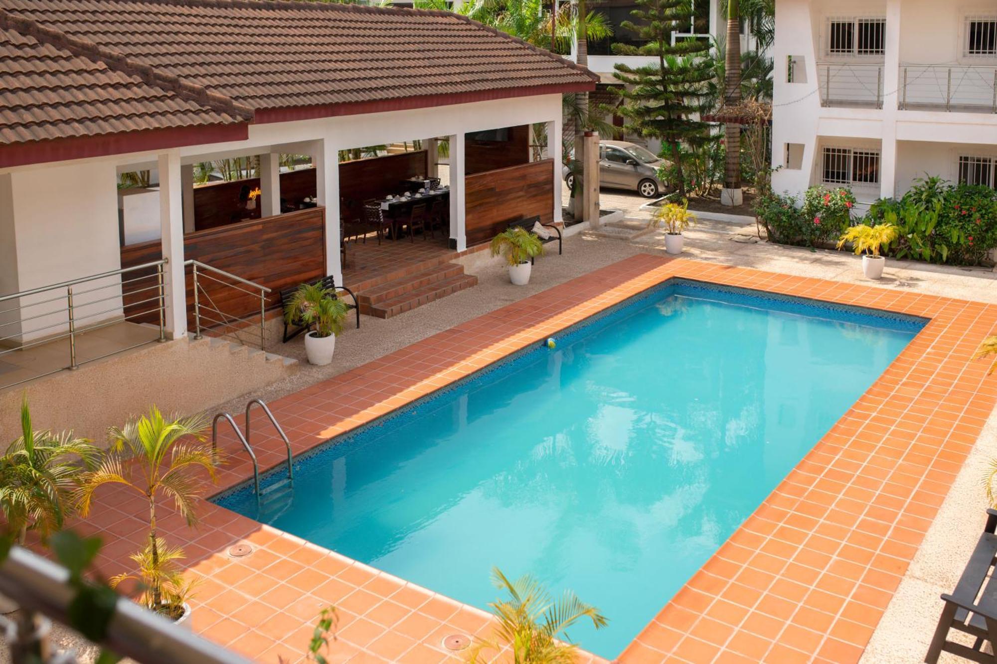 Bragha Apartments And Hotel Sekondi-Takoradi 外观 照片